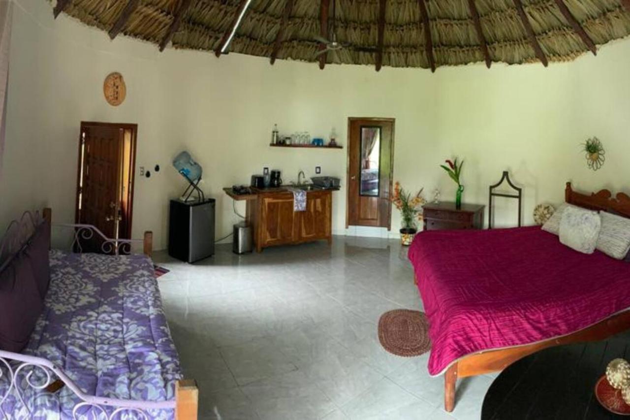 Bungalow Casita Carolina Bacalar Buitenkant foto